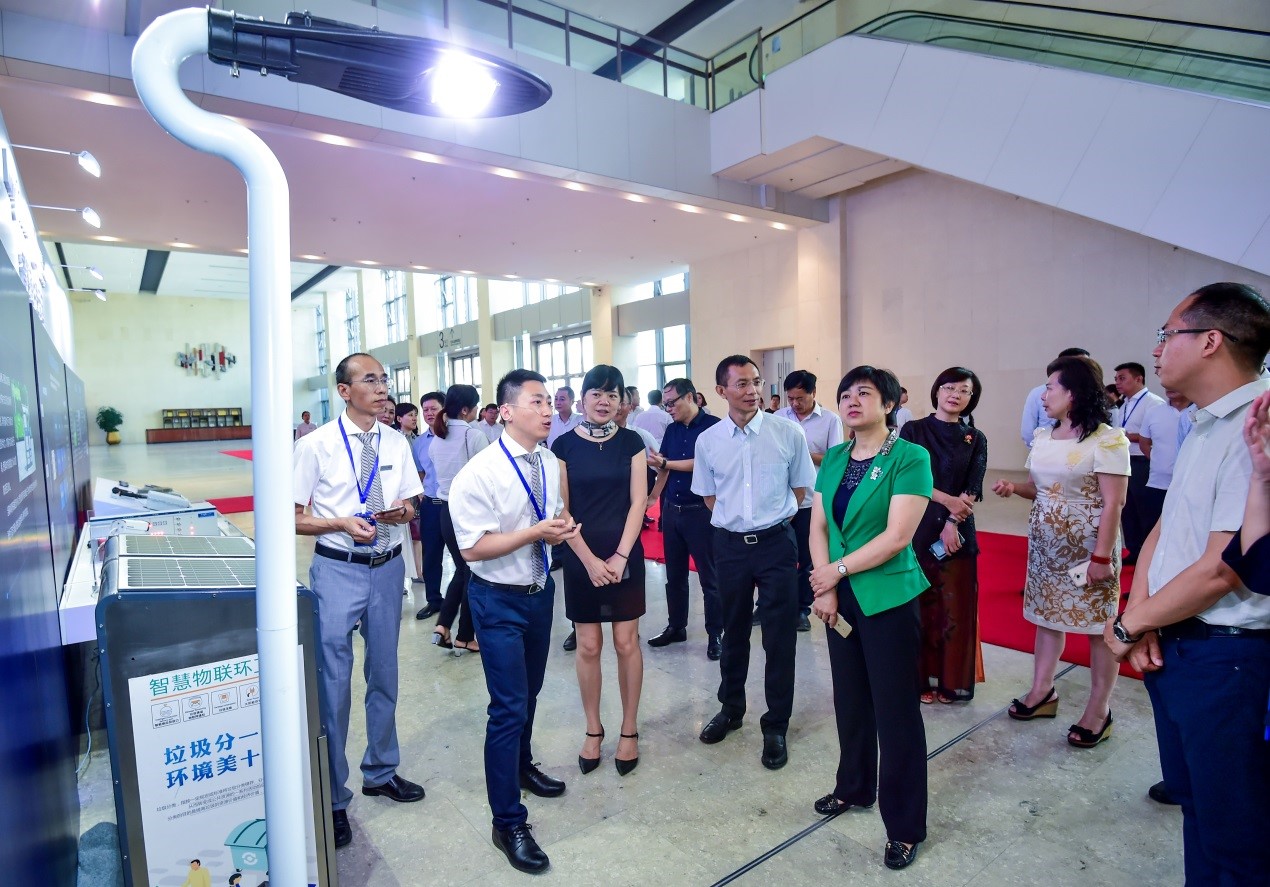 全国首家新型城市服务企业在重庆挂牌 龙湖创启城市服务新序章
